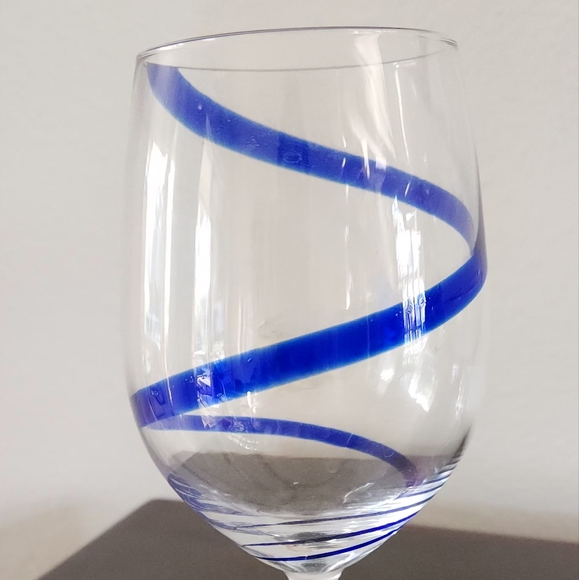 Pier 1 Blue Swirline Swirl 20 Ounce  Wine Glasses - 9” tall + Martini glass - Picture 11 of 11
